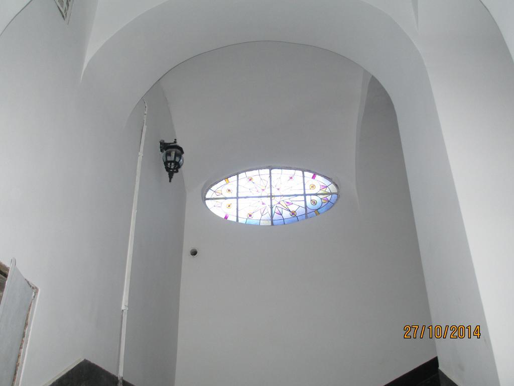 Apartment Mitskevycha Square 5 Lviv Exterior photo